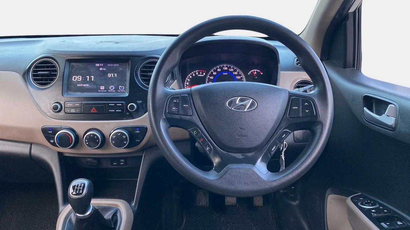 2019 Hyundai Grand i10 SPORTZ 1.2 KAPPA VTVT, Petrol, Manual, 16,924 km, Steering Wheel Close Up