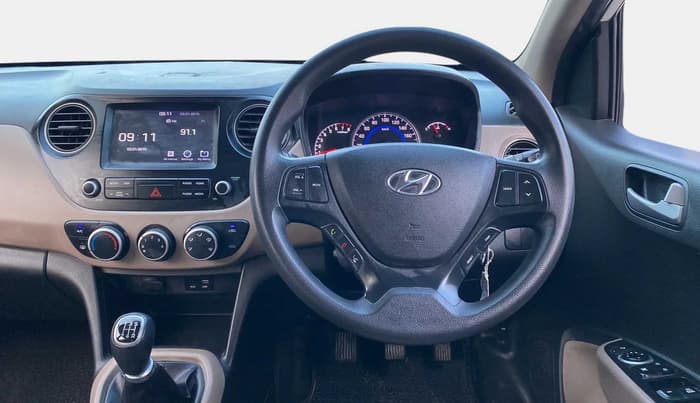 2019 Hyundai Grand i10 SPORTZ 1.2 KAPPA VTVT, Petrol, Manual, 16,924 km, Steering Wheel Close Up