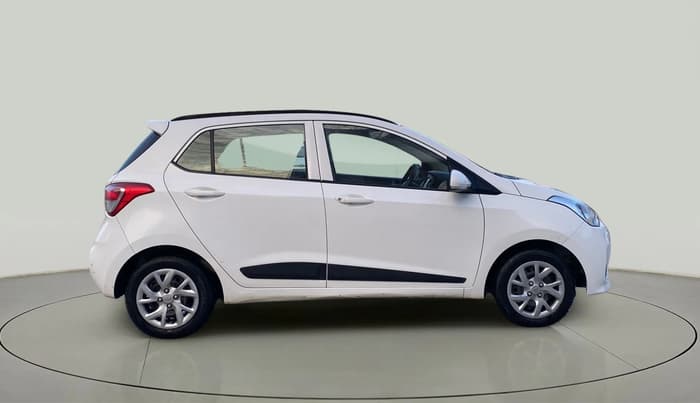 2019 Hyundai Grand i10 SPORTZ 1.2 KAPPA VTVT, Petrol, Manual, 16,924 km, Right Side View