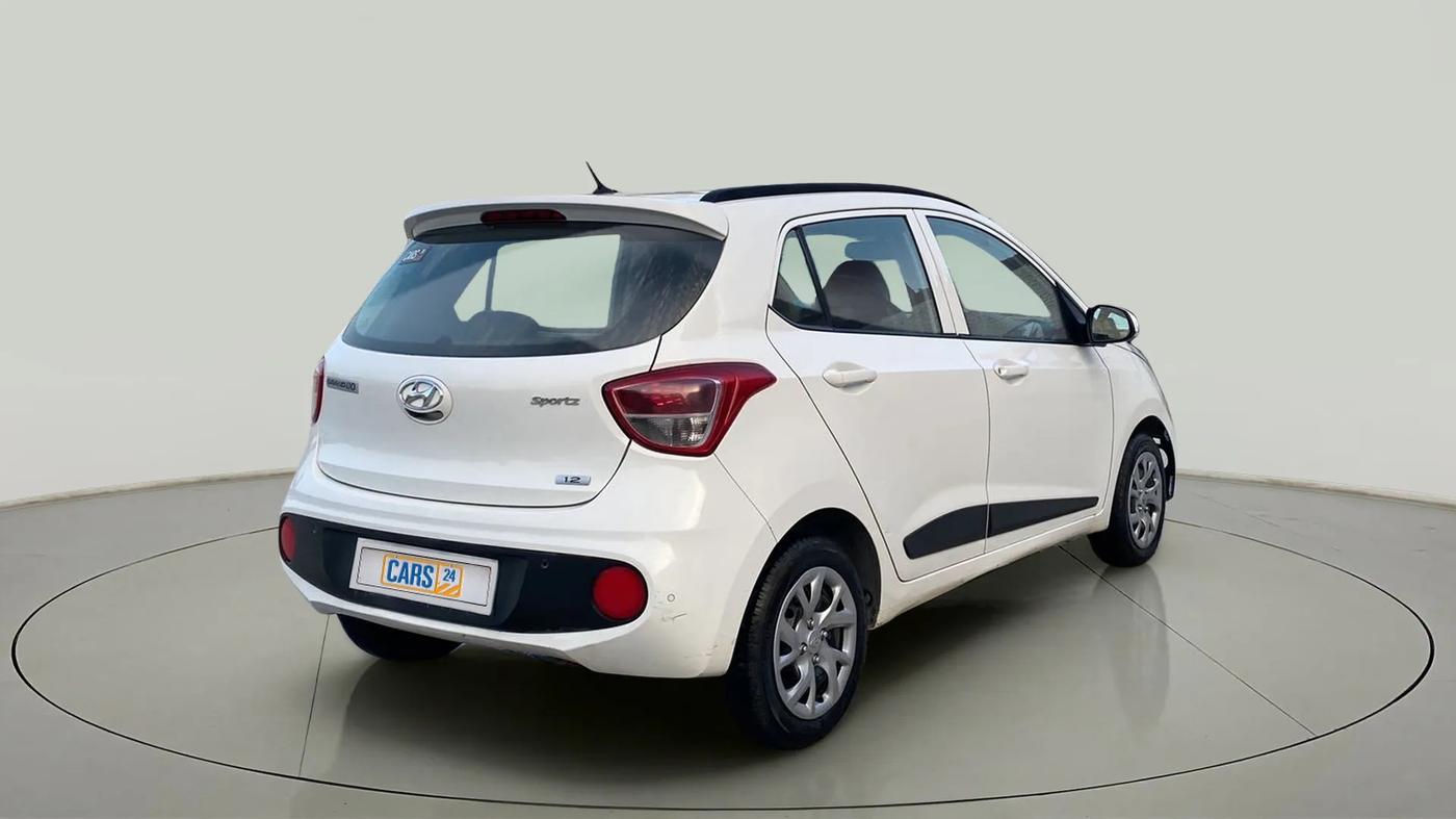 2019 Hyundai Grand i10 SPORTZ 1.2 KAPPA VTVT, Petrol, Manual, 16,924 km, Right Back Diagonal