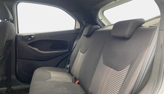2020 Ford FREESTYLE TITANIUM PLUS 1.5 DIESEL, Diesel, Manual, 53,913 km, Right Side Rear Door Cabin