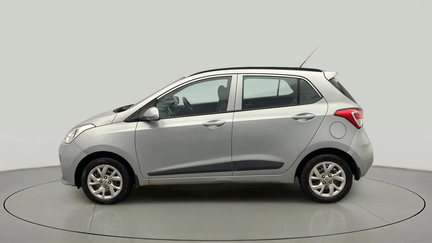 2018 Hyundai Grand i10 SPORTZ 1.2 KAPPA VTVT, Petrol, Manual, 72,076 km, Left Side