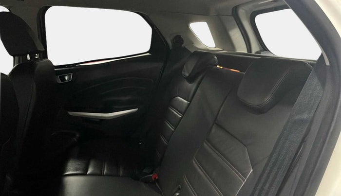 2016 Ford Ecosport TITANIUM+ 1.5L DIESEL, Diesel, Manual, 1,00,253 km, Right Side Rear Door Cabin