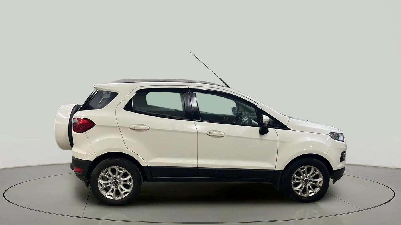 2016 Ford Ecosport TITANIUM+ 1.5L DIESEL, Diesel, Manual, 1,00,253 km, Right Side View