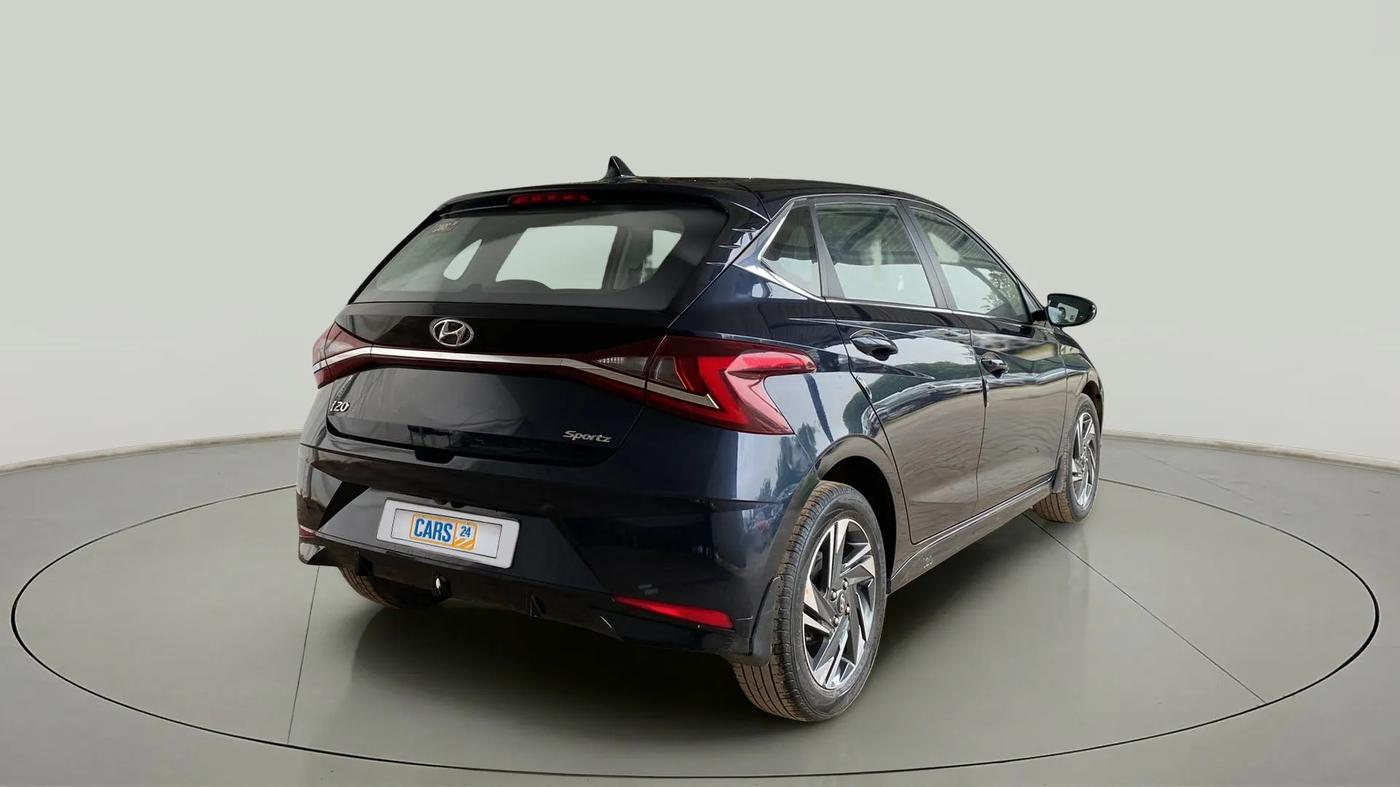 2021 Hyundai NEW I20 SPORTZ 1.2 MT, Petrol, Manual, 44,258 km, Right Back Diagonal