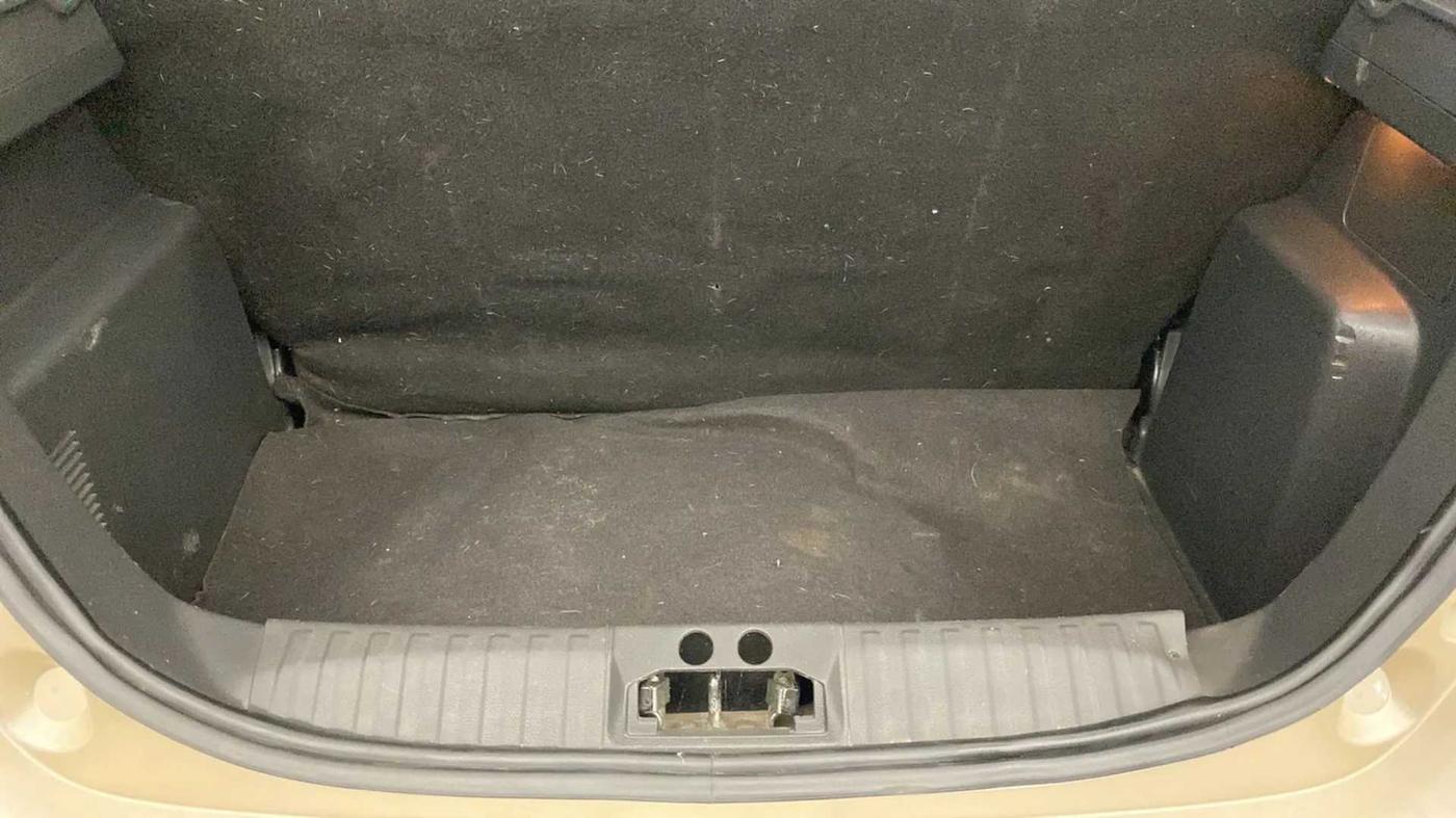 2018 Ford FREESTYLE TITANIUM 1.2 PETROL, Petrol, Manual, 98,516 km, Boot Inside