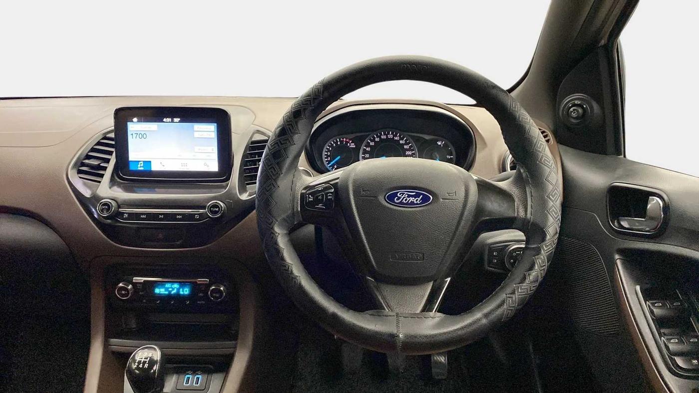 2018 Ford FREESTYLE TITANIUM 1.2 PETROL, Petrol, Manual, 98,516 km, Steering Wheel Close Up