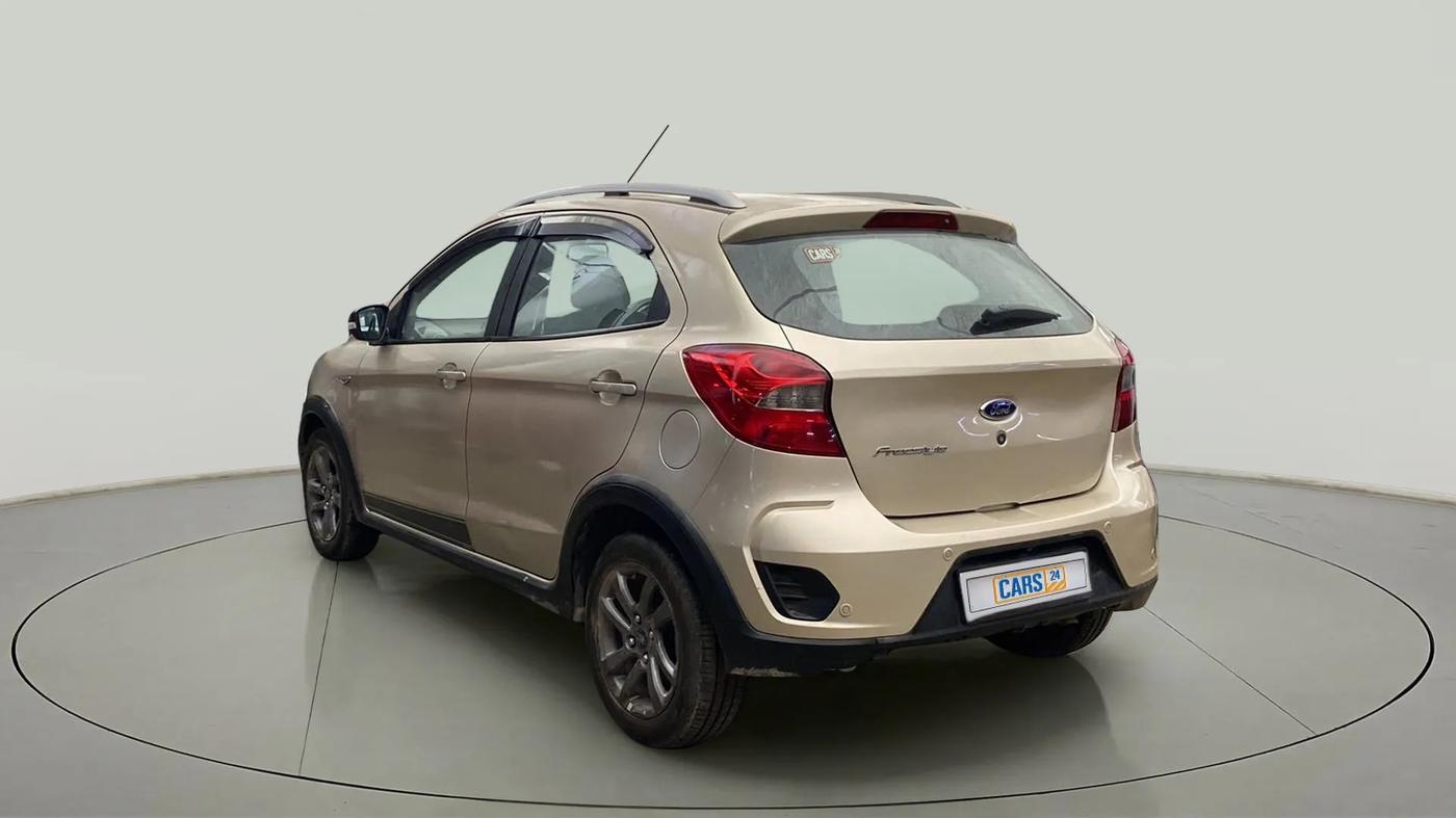 2018 Ford FREESTYLE TITANIUM 1.2 PETROL, Petrol, Manual, 98,516 km, Left Back Diagonal