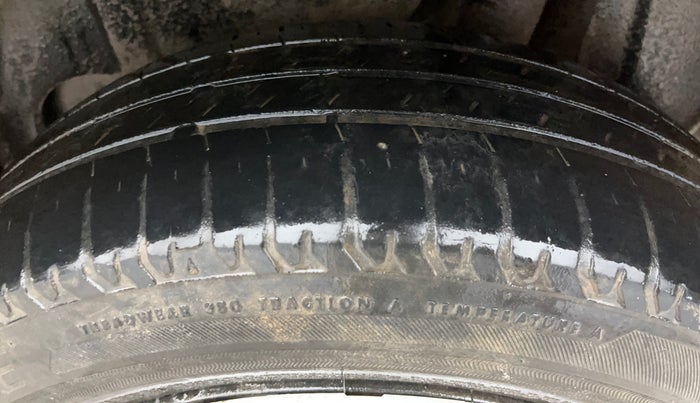 2021 Maruti Ertiga VXI SHVS, CNG, Manual, 62,845 km, Left Rear Tyre Tread