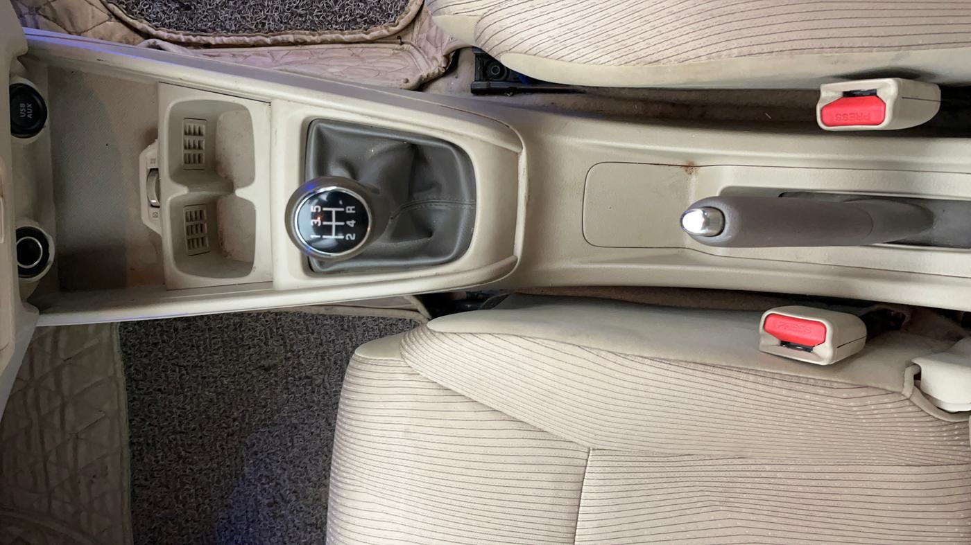 2021 Maruti Ertiga VXI SHVS, CNG, Manual, 62,845 km, Gear Lever