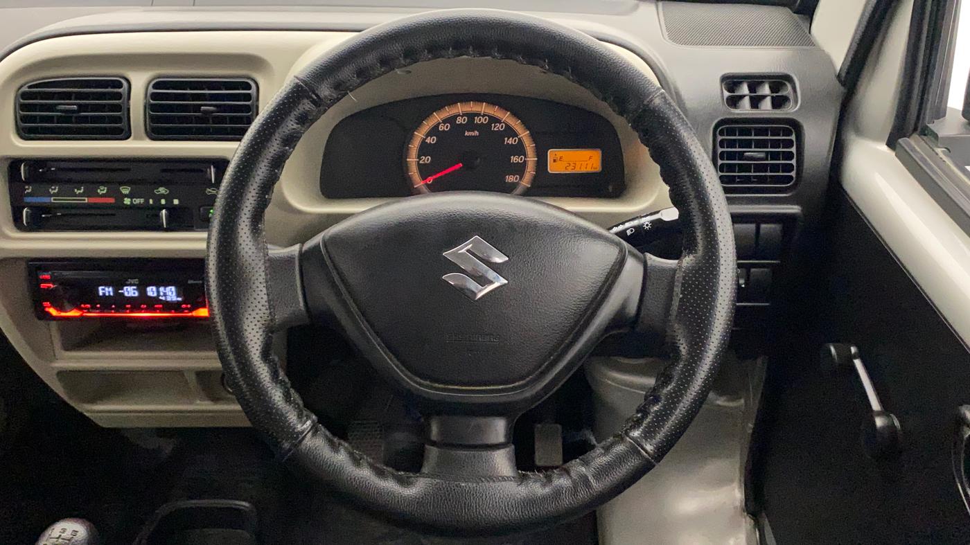 2021 Maruti Eeco 5 STR WITH A/C+HTR, Petrol, Manual, 23,147 km, Steering Wheel Close Up