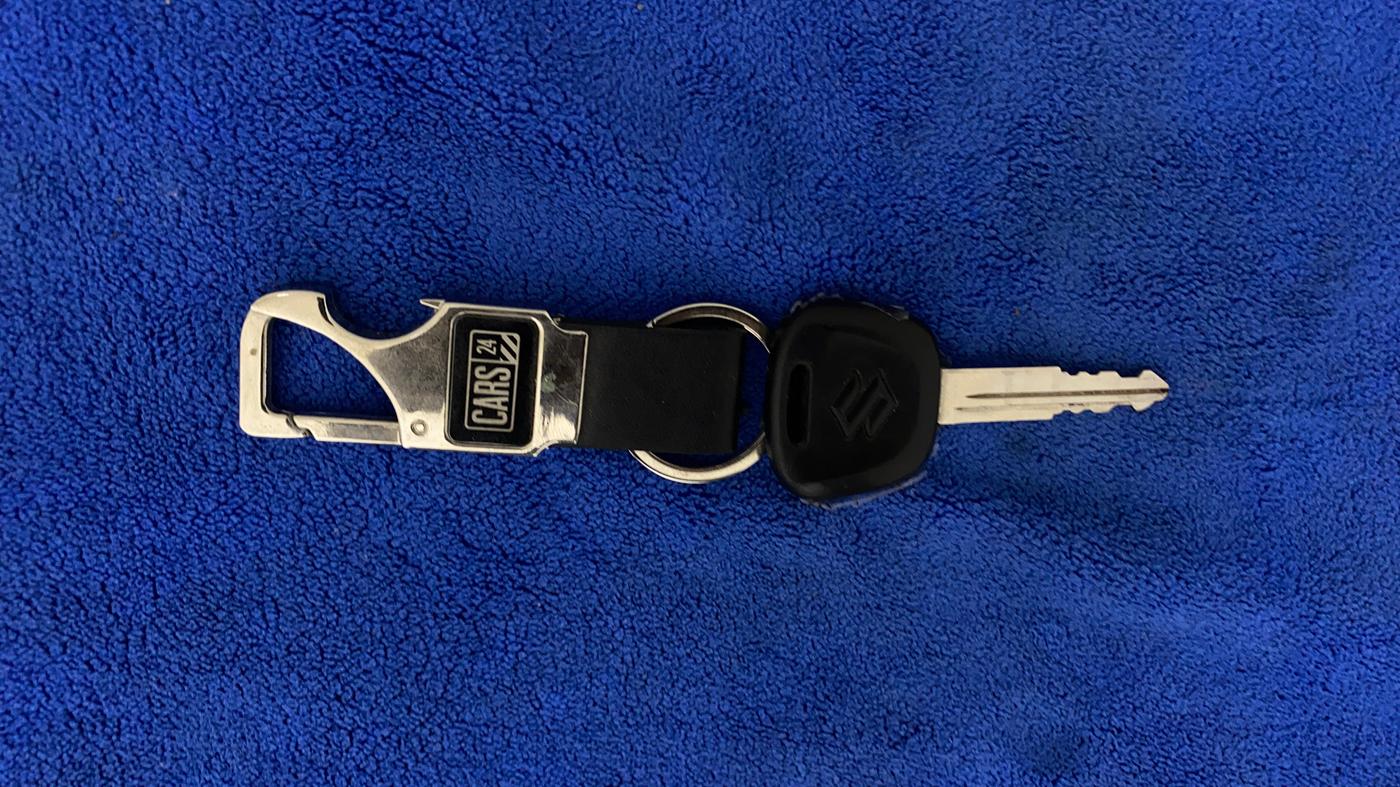 2021 Maruti Eeco 5 STR WITH A/C+HTR, Petrol, Manual, 23,147 km, Key Close Up