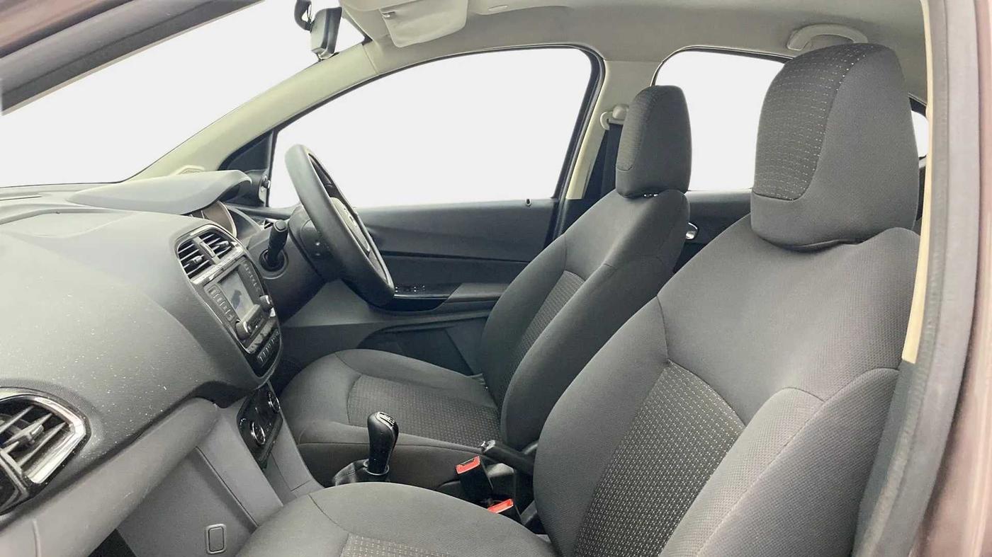 2017 Tata TIGOR XZ (O) PETROL, CNG, Manual, 45,447 km, Right Side Front Door Cabin