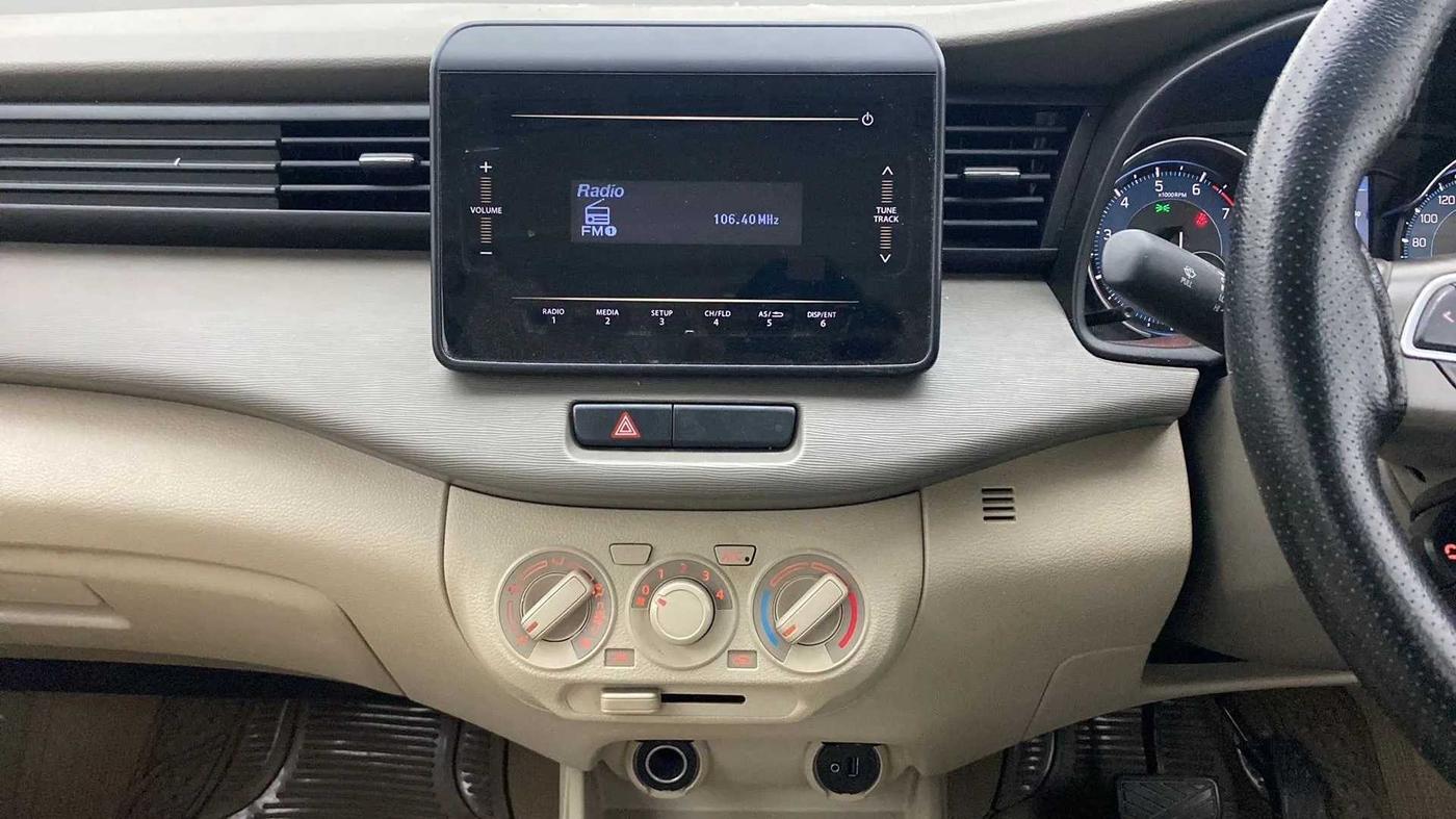 2019 Maruti Ertiga VXI AT SHVS, Petrol, Automatic, 37,985 km, Air Conditioner
