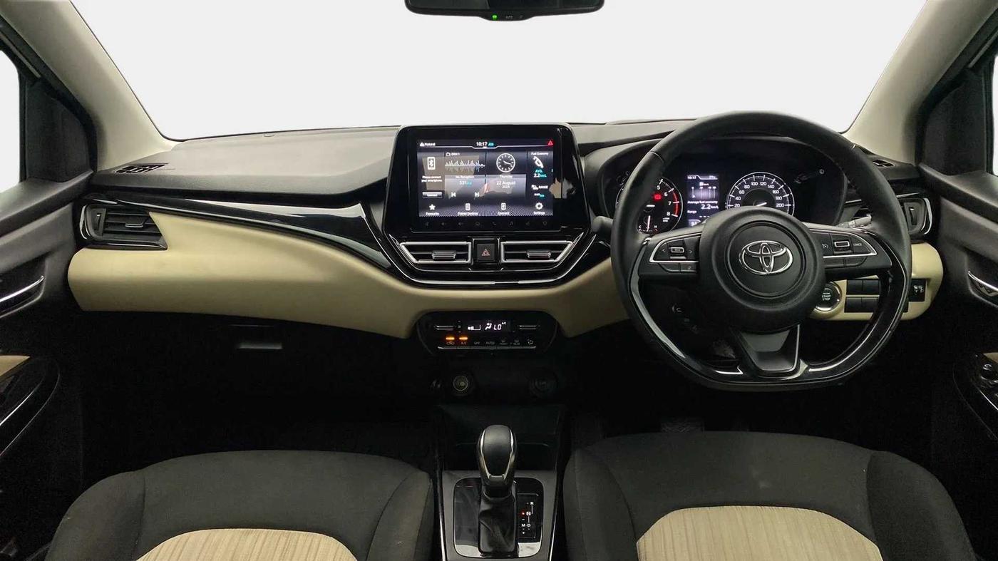 2023 Toyota Glanza V AMT, Petrol, Automatic, 24,402 km, Dashboard