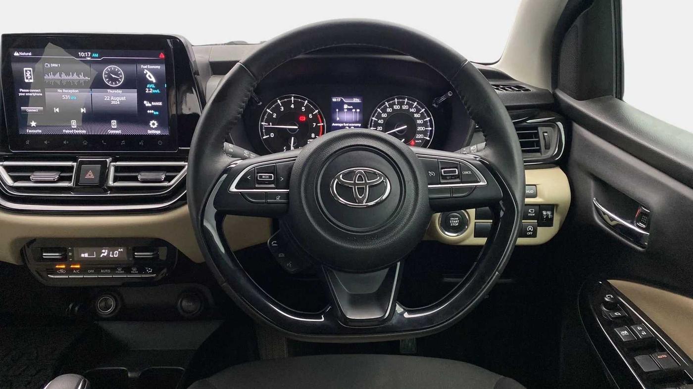 2023 Toyota Glanza V AMT, Petrol, Automatic, 24,402 km, Steering Wheel Close Up