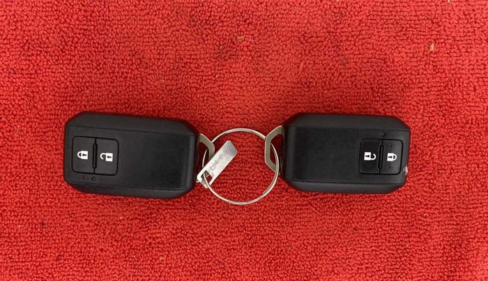 2020 Maruti Ertiga ZXI+ SHVS, Petrol, Manual, 41,284 km, Key Close Up