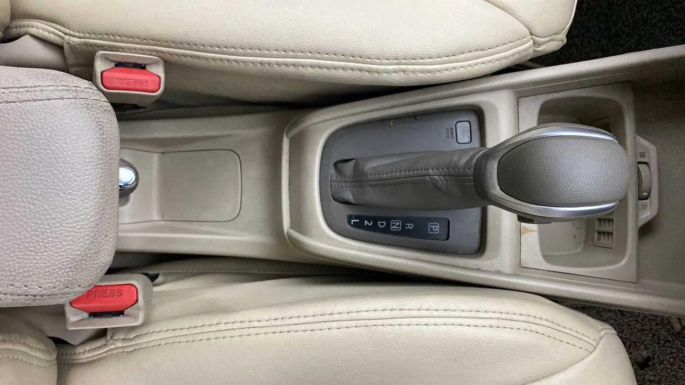 2020 Maruti Ertiga VXI AT SHVS, Petrol, Automatic, 25,009 km, Gear Lever
