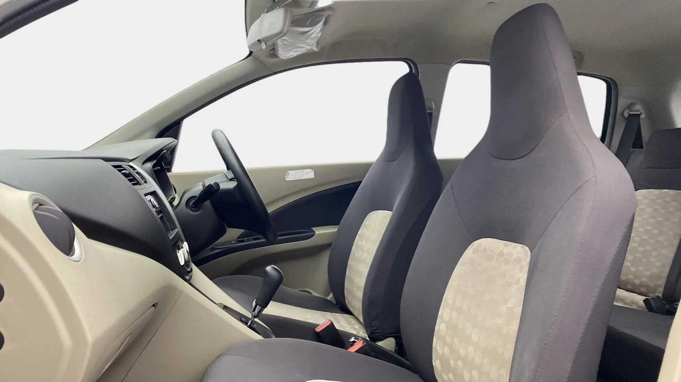 2015 Maruti Celerio VXI AMT, Petrol, Automatic, 29,983 km, Right Side Front Door Cabin