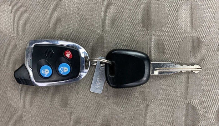 2015 Maruti Celerio VXI AMT, Petrol, Automatic, 29,983 km, Key Close Up