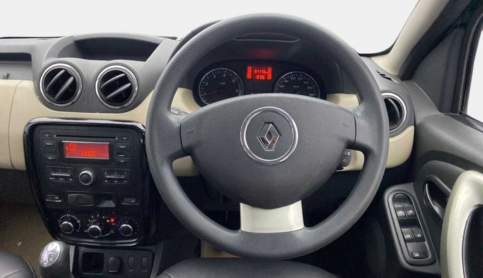 2014 Renault Duster 85 PS RXL DIESEL, Diesel, Manual, 97,801 km, Steering Wheel Close Up