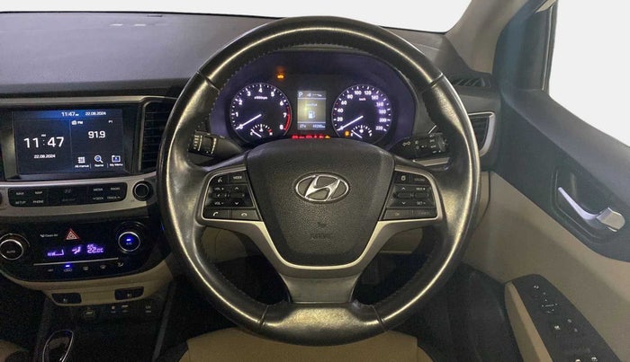 2017 Hyundai Verna 1.6 VTVT SX (O) AT, Petrol, Automatic, 47,469 km, Steering Wheel Close Up