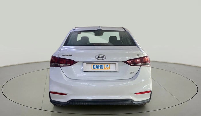 2017 Hyundai Verna 1.6 VTVT SX (O) AT, Petrol, Automatic, 47,469 km, Back/Rear