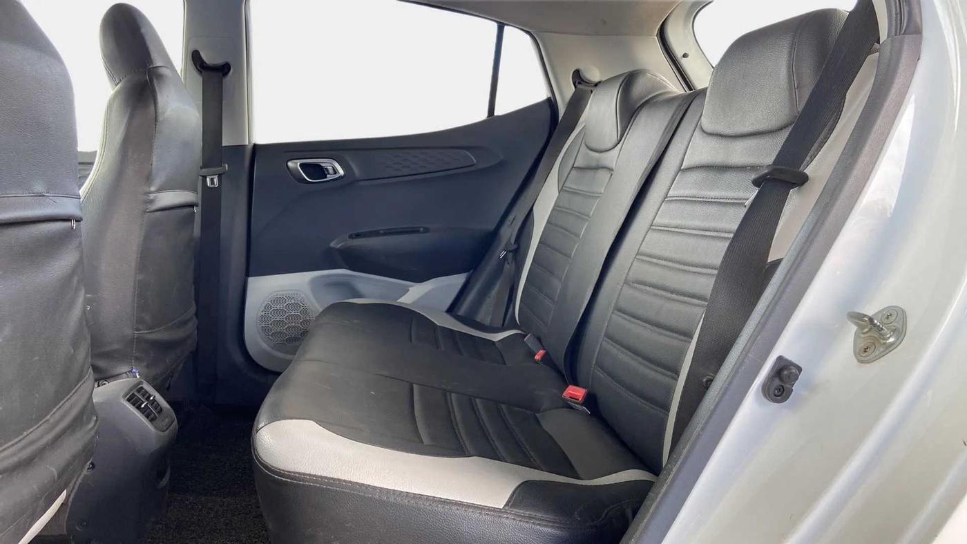 2021 Hyundai GRAND I10 NIOS SPORTZ AMT 1.2 KAPPA VTVT, Petrol, Automatic, 50,099 km, Right Side Rear Door Cabin