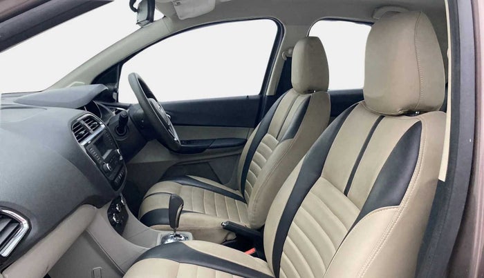 2018 Tata Tiago XZA PETROL, Petrol, Automatic, 41,120 km, Right Side Front Door Cabin