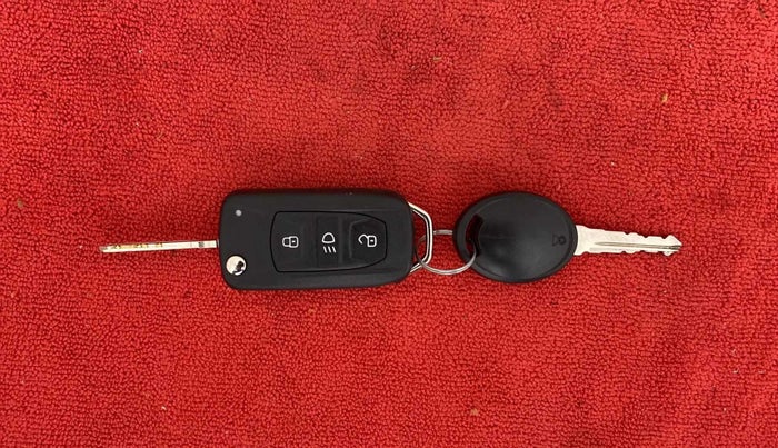 2018 Tata Tiago XZA PETROL, Petrol, Automatic, 41,120 km, Key Close Up