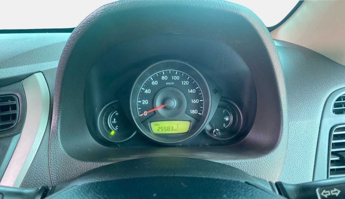 2018 Hyundai Eon ERA +, Petrol, Manual, 25,569 km, Odometer Image