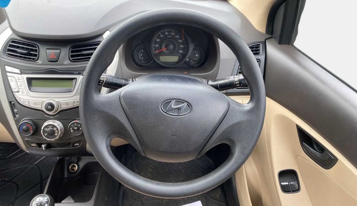 2018 Hyundai Eon ERA +, Petrol, Manual, 25,569 km, Steering Wheel Close Up