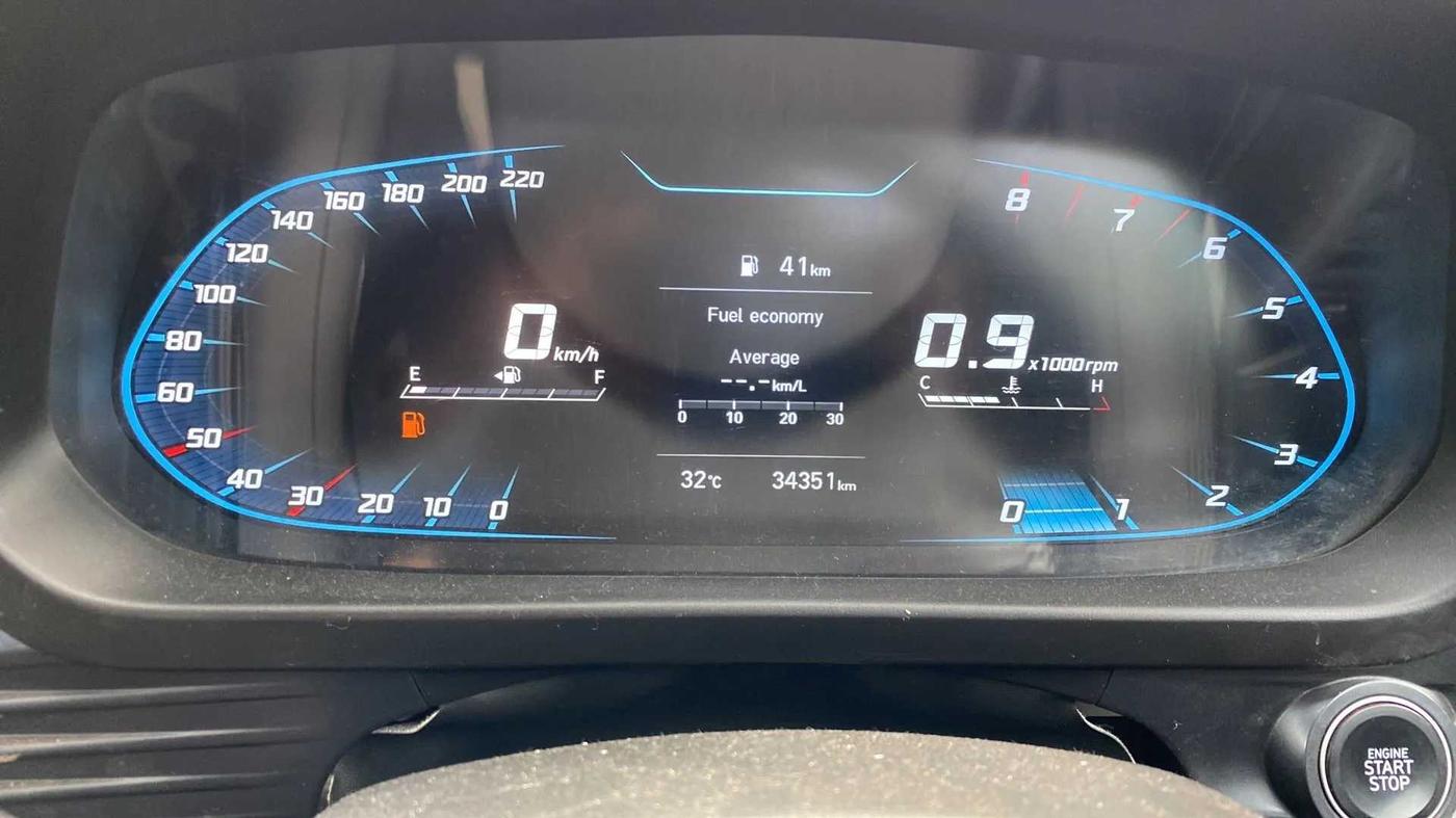 2022 Hyundai NEW I20 ASTA 1.2 MT, Petrol, Manual, 34,342 km, Odometer Image