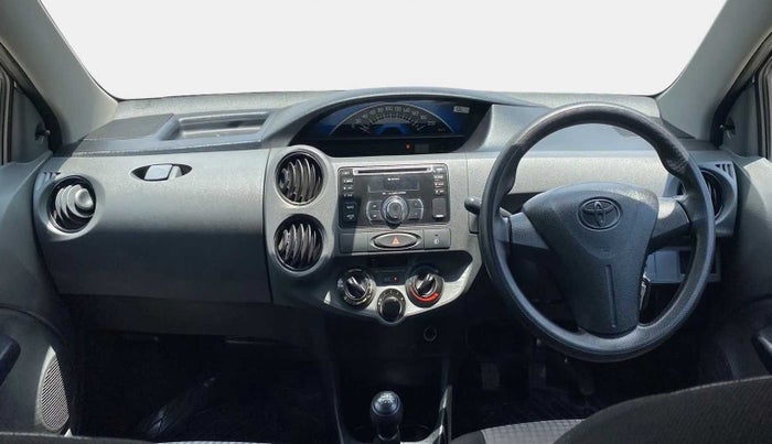 2013 Toyota Etios Liva G, Petrol, Manual, 40,616 km, Dashboard