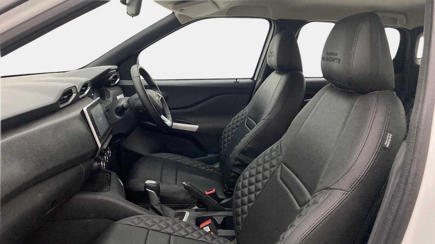 2023 Nissan MAGNITE XV PREMIUM TURBO (O) CVT, Petrol, Automatic, 10,864 km, Right Side Front Door Cabin