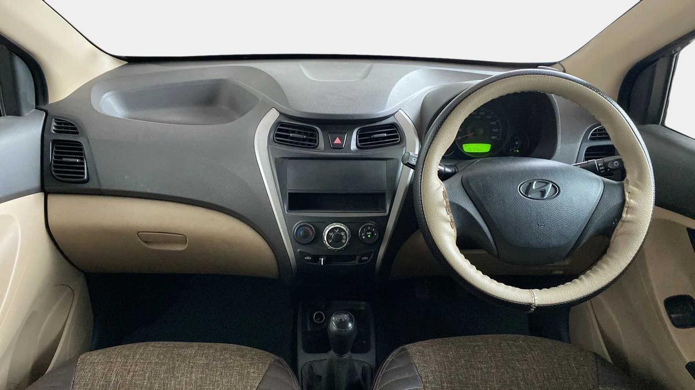 2014 Hyundai Eon ERA +, Petrol, Manual, 25,692 km, Dashboard