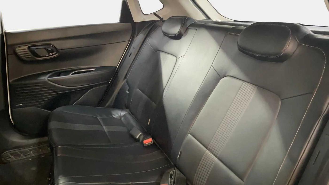 2021 Hyundai NEW I20 Asta 1.0 GDI Turbo IMT, Petrol, Manual, 49,988 km, Right Side Rear Door Cabin