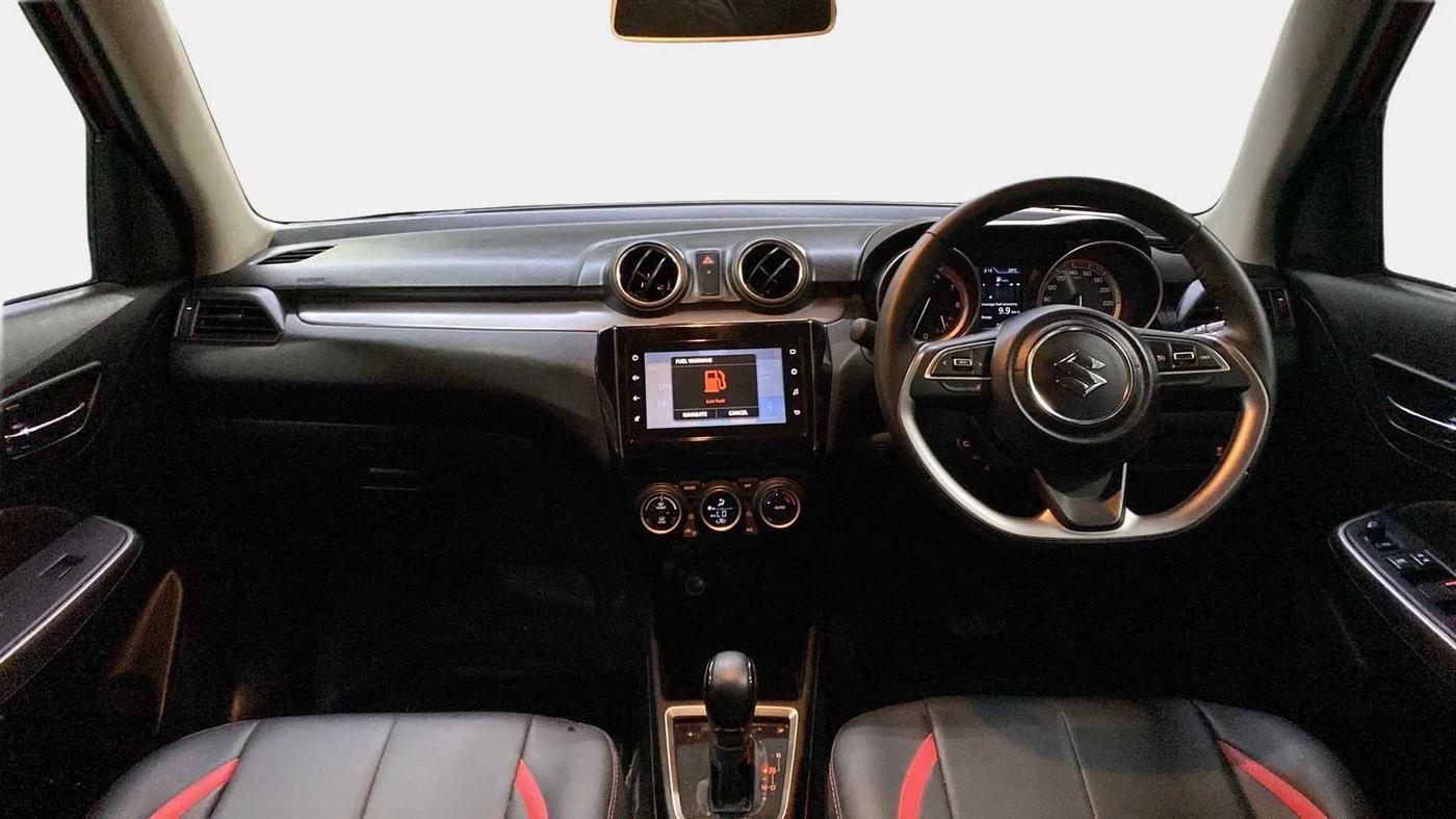 2023 Maruti Swift ZXI PLUS AMT DUAL TONE, Petrol, Automatic, 3,451 km, Dashboard