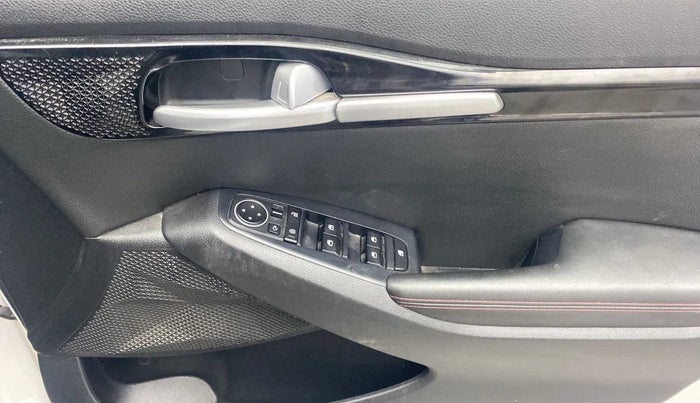 2020 KIA SELTOS GTX AT 1.4 PETROL, Petrol, Automatic, 29,936 km, Driver Side Door Panels Control