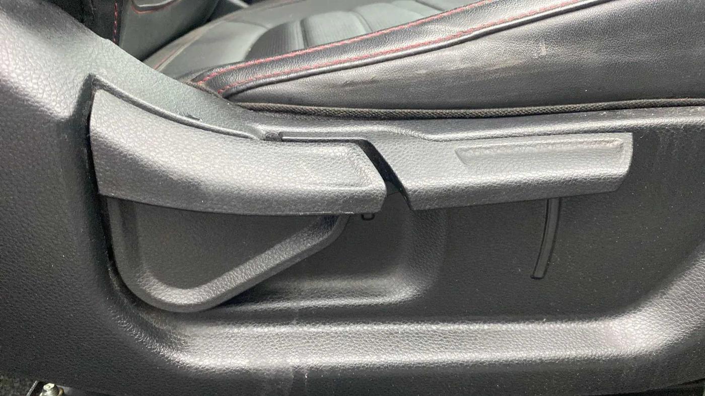 2020 KIA SELTOS GTX AT 1.4 PETROL, Petrol, Automatic, 29,936 km, Driver Side Adjustment Panel