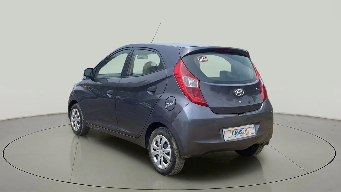 2017 Hyundai Eon MAGNA +, Petrol, Manual, 67,254 km, Left Back Diagonal