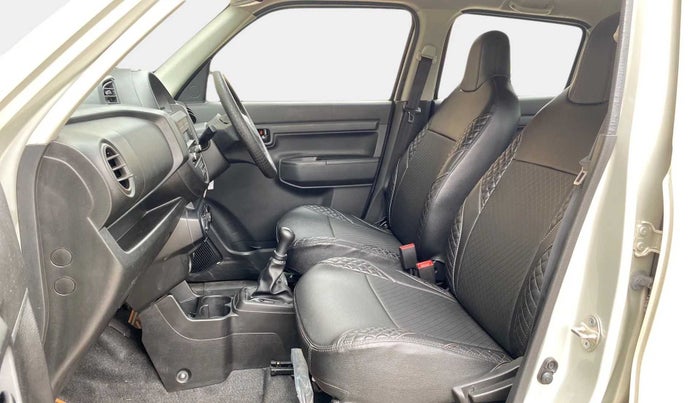 2021 Maruti S PRESSO VXI, Petrol, Manual, 6,605 km, Right Side Front Door Cabin