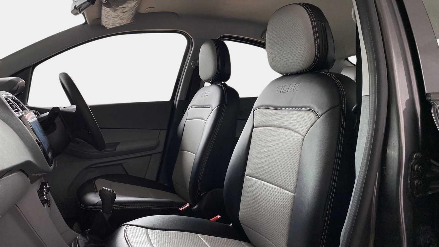 2023 Tata TIGOR XM PETROL, Petrol, Manual, 4,246 km, Right Side Front Door Cabin