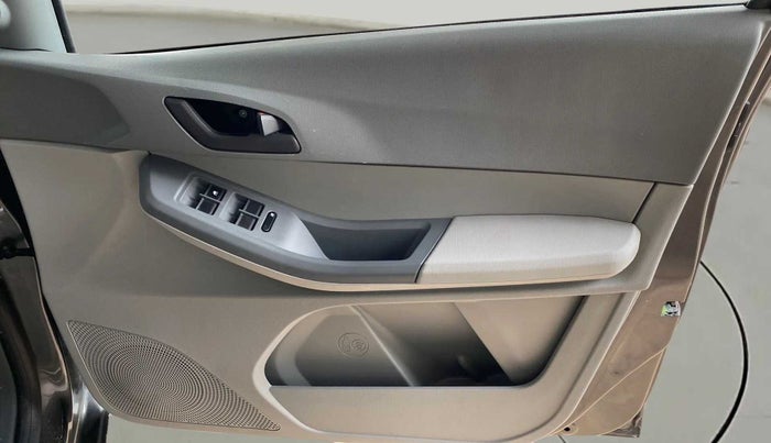 2023 Tata TIGOR XM PETROL, Petrol, Manual, 4,246 km, Driver Side Door Panels Control