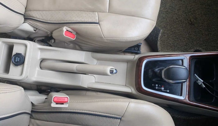 2018 Maruti Dzire VXI AMT, Petrol, Automatic, 41,263 km, Gear Lever
