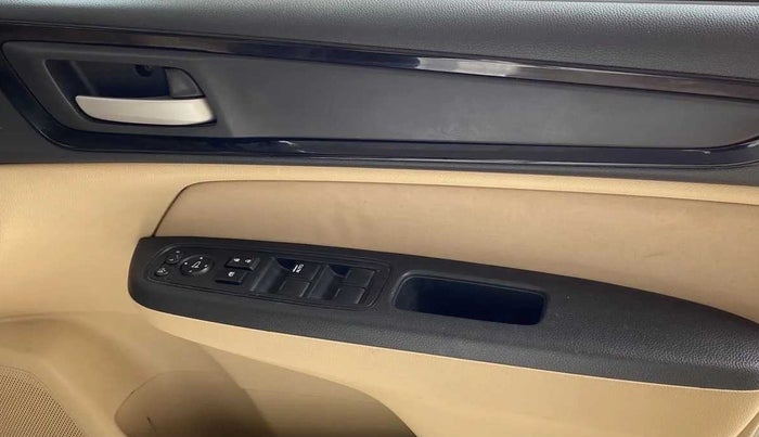 2019 Honda Amaze 1.2L I-VTEC S, Petrol, Manual, 26,844 km, Driver Side Door Panels Control