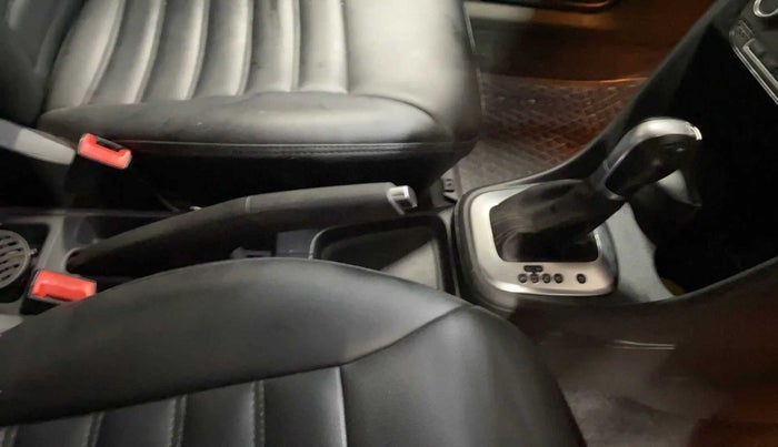 2016 Volkswagen Polo GT TSI AT, Petrol, Automatic, 52,690 km, Gear Lever