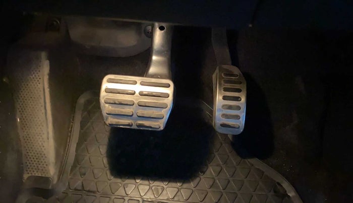 2016 Volkswagen Polo GT TSI AT, Petrol, Automatic, 52,690 km, Pedals