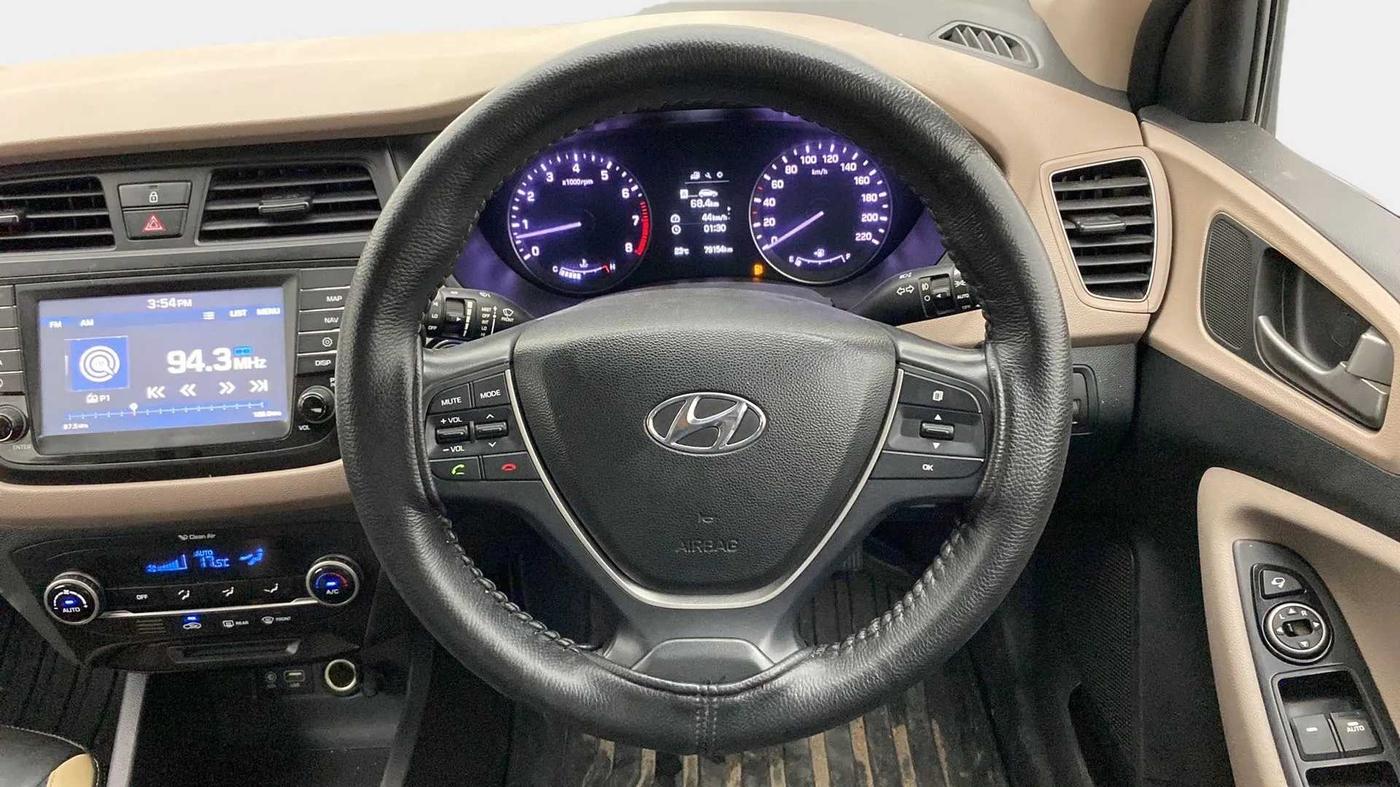 2018 Hyundai Elite i20 ASTA 1.2 (O), CNG, Manual, 35,000 km, Steering Wheel Close Up