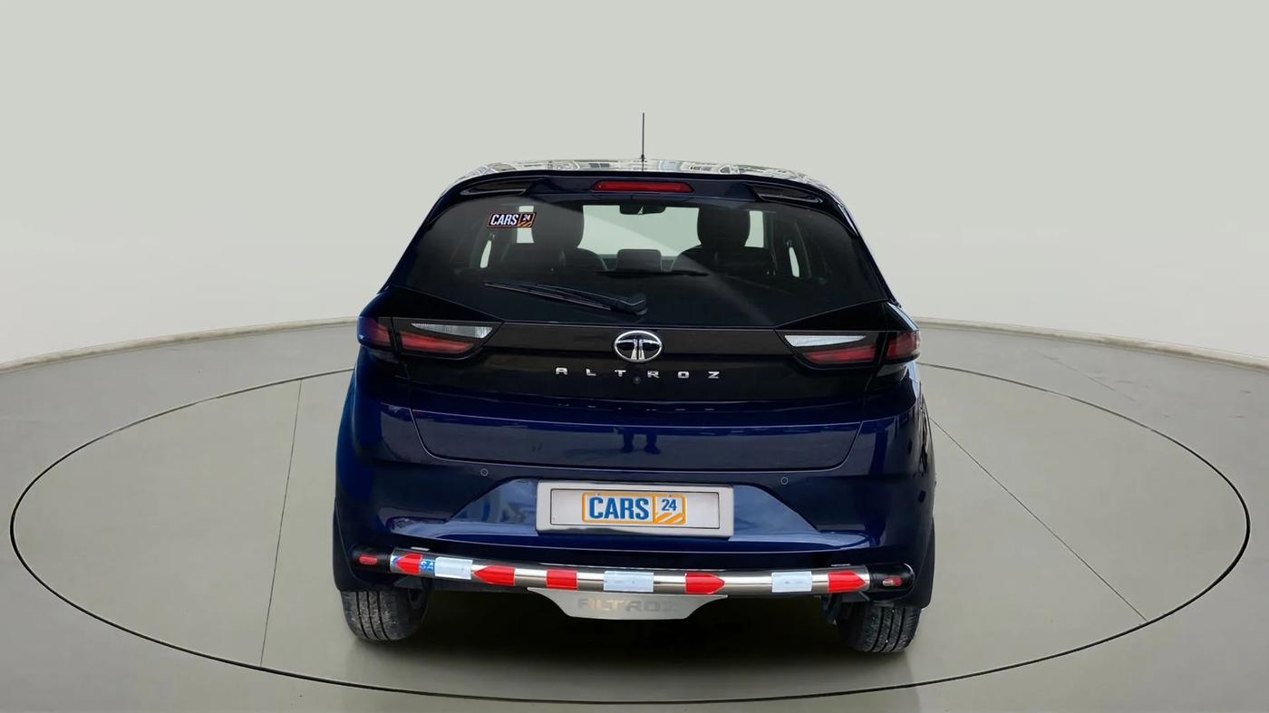 2024 Tata ALTROZ XZ PETROL, Petrol, Manual, 10,222 km, Back/Rear